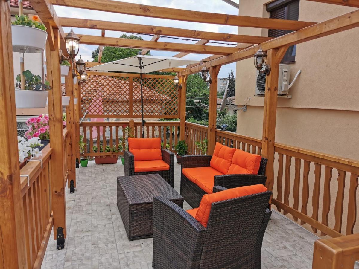 Rose Valley Guest House Kazanlŭk المظهر الخارجي الصورة