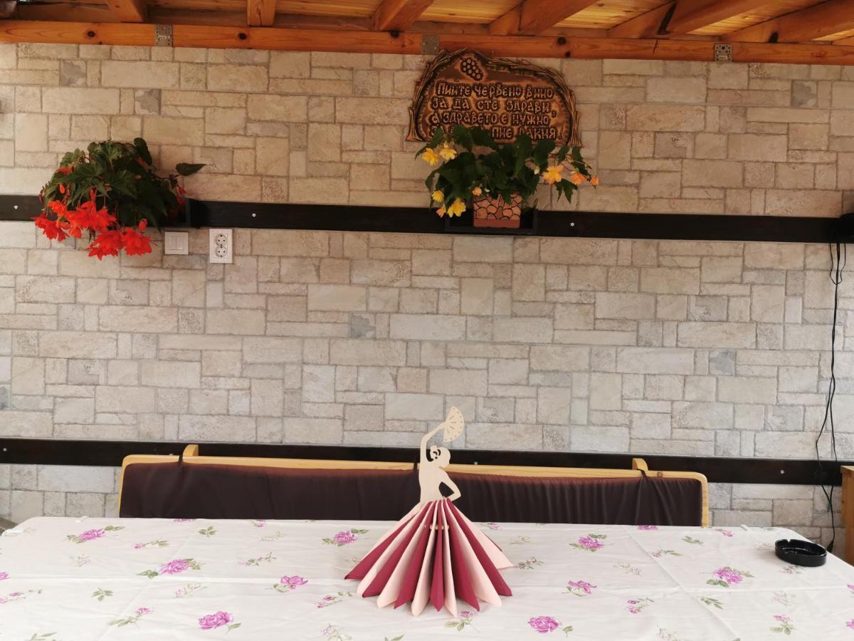 Rose Valley Guest House Kazanlŭk المظهر الخارجي الصورة